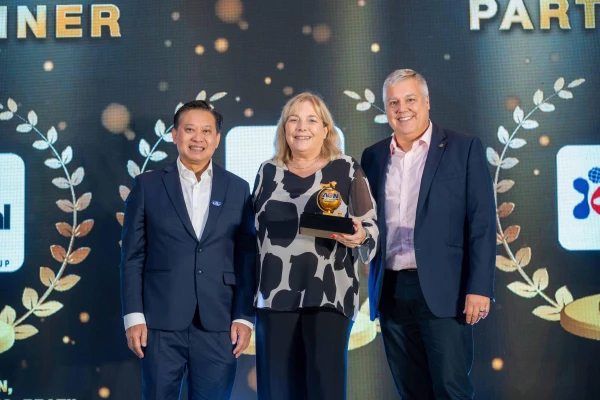 E2e Logistics Solutions participó en la Asamblea General Anual de AON World 2025 y en el Congreso Mundial de FIATA 2025, en la ciudad de Hanoi.